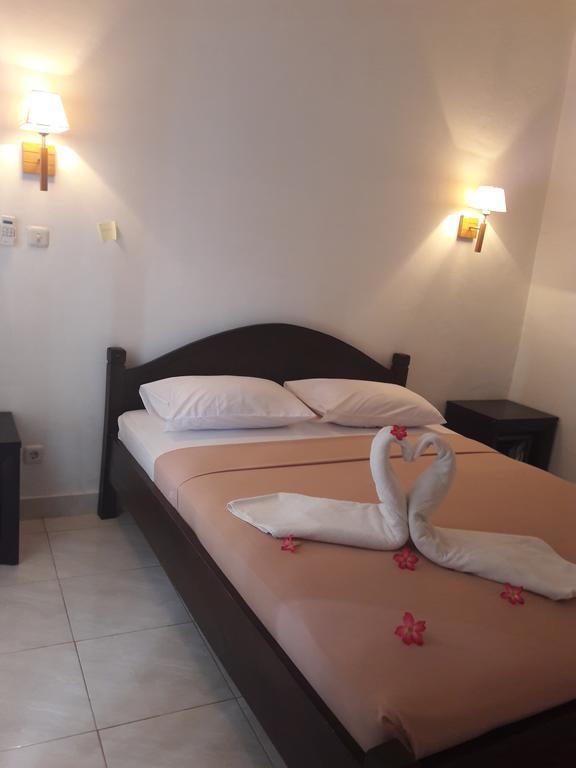 Gili T Heaven Hotel Gili Trawangan Bagian luar foto
